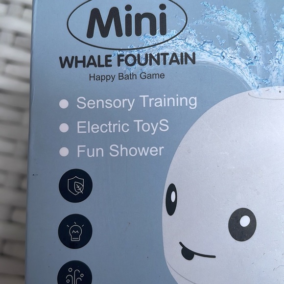NIB Mini Whale Fountain Happy Bath Game Sensory Training Electric Toy - Picture 4 of 8